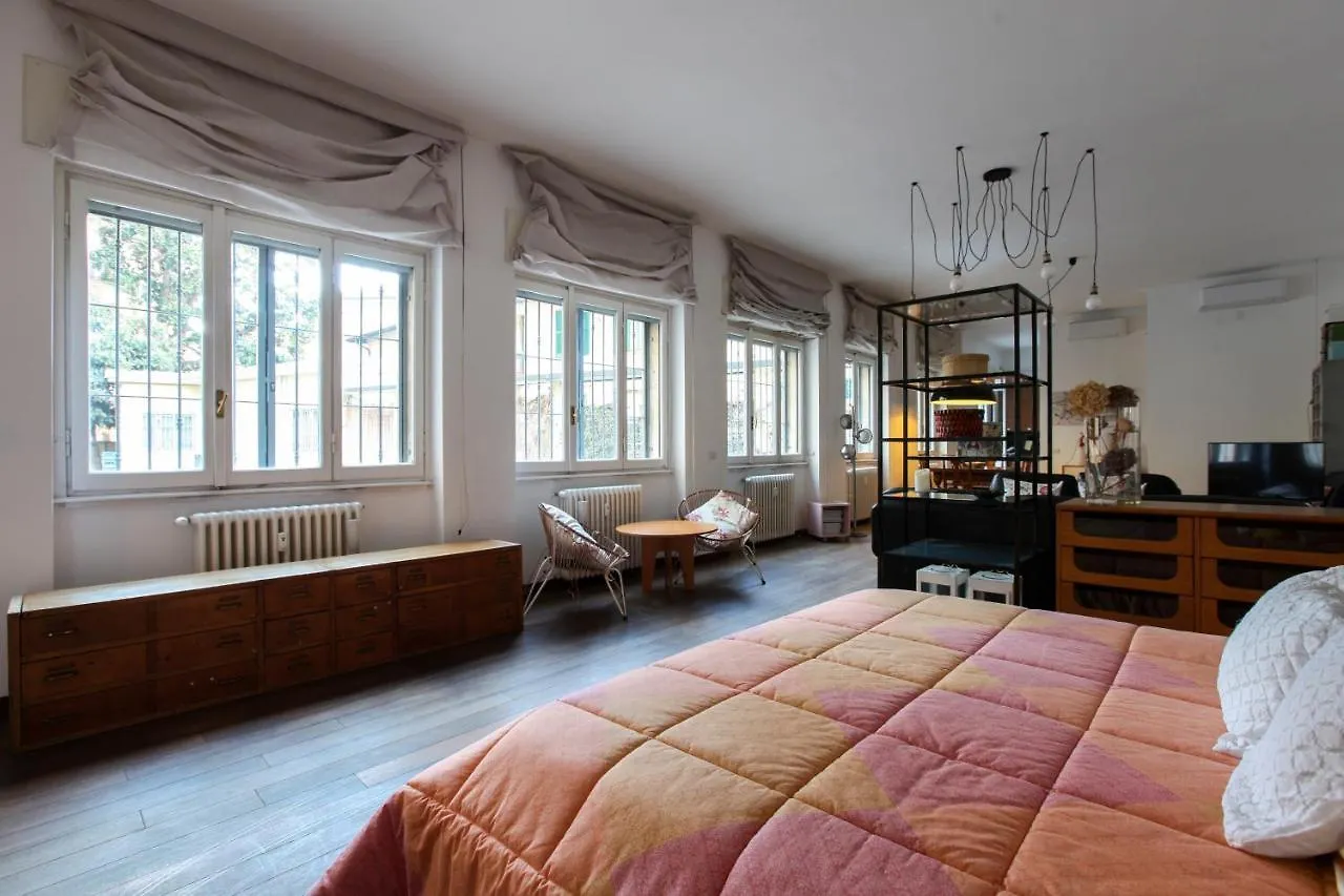 Lovely Milano - Beautiful Loft With Terrace In Porta Romana Milan