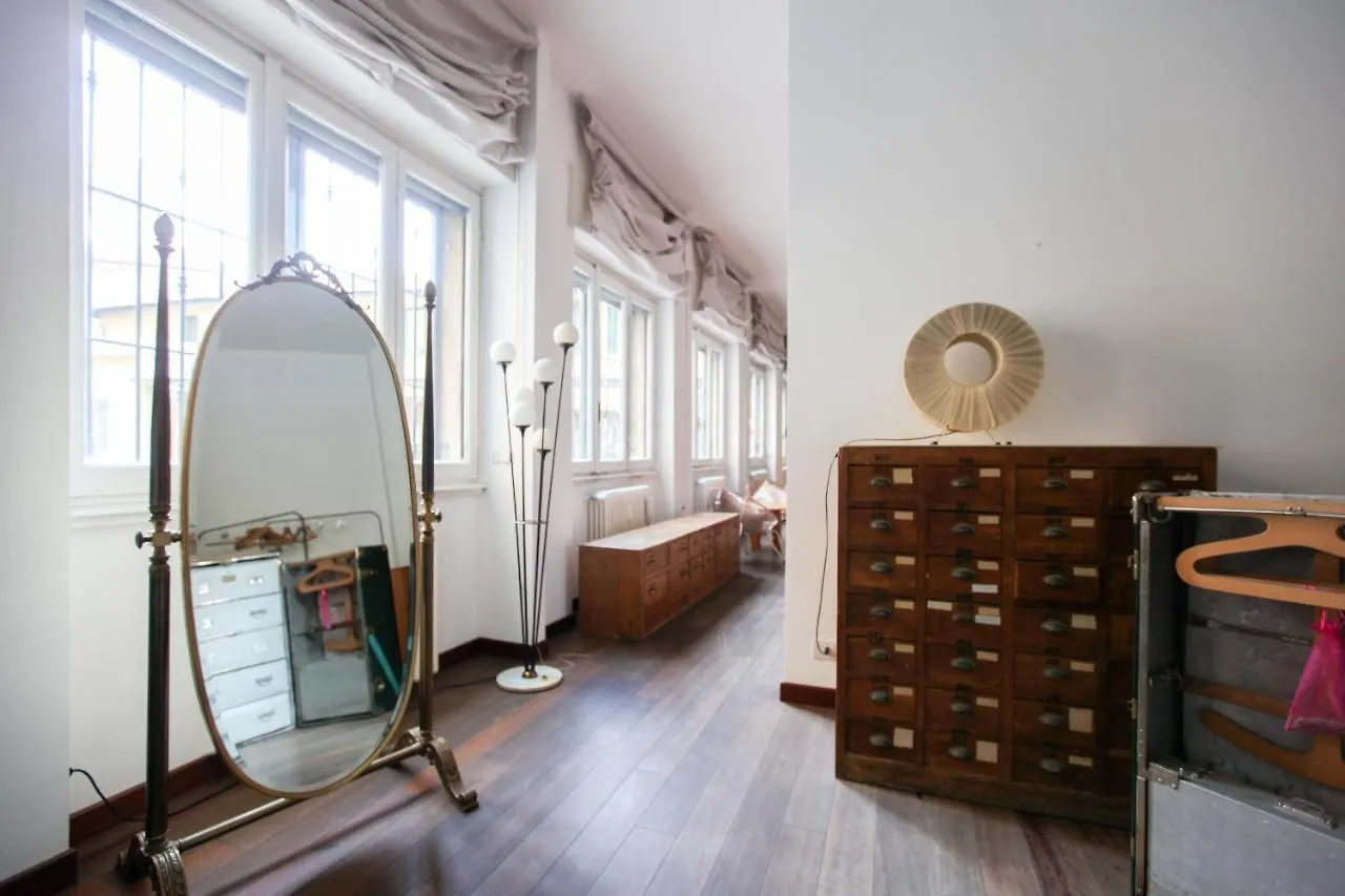 Lovely Milano - Beautiful Loft With Terrace In Porta Romana 0*, Milan